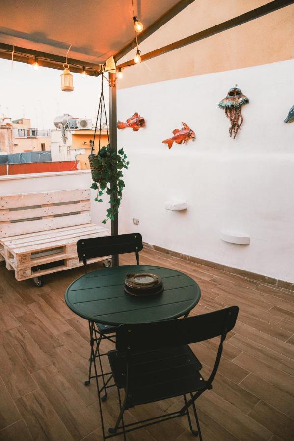 Dimora Petra -Suites- Bari Exteriör bild